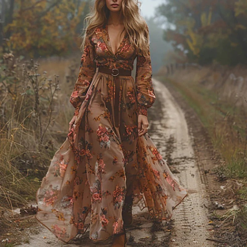 Indrė - Boho Stiliaus Vasaros Suknelė Moterims su Gėlių Raštu ir Giliais V Iškirptėmis